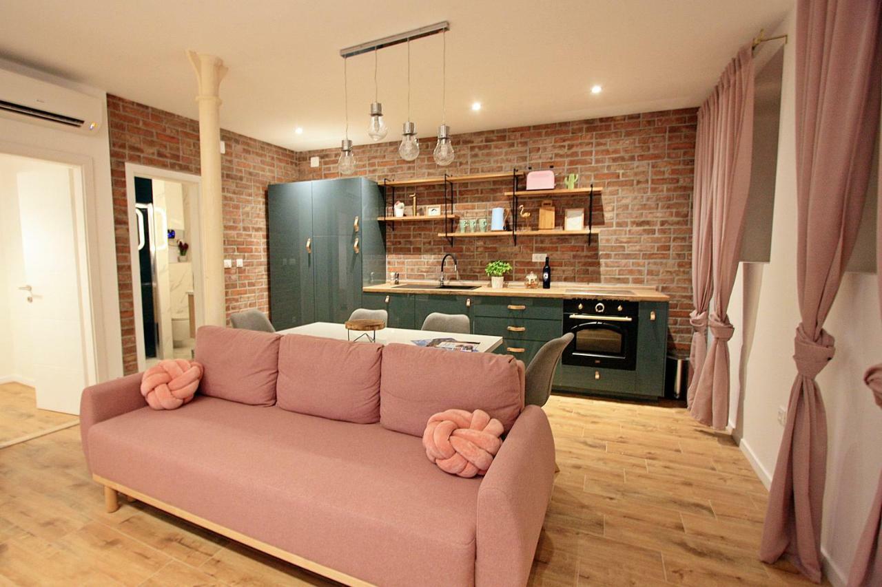 Apartman Michelangelo In The Centar Of スペタル エクステリア 写真