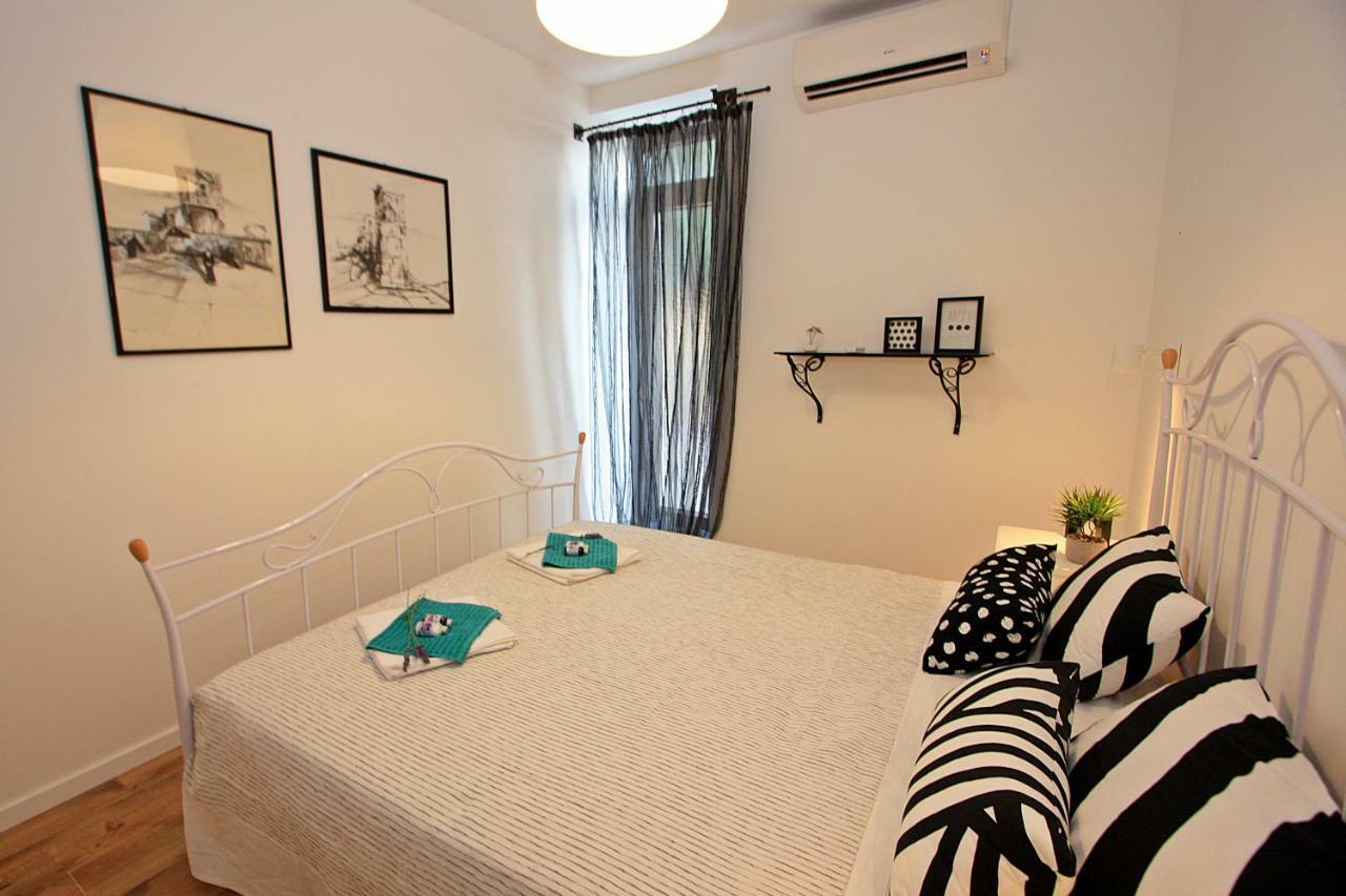 Apartman Michelangelo In The Centar Of スペタル エクステリア 写真